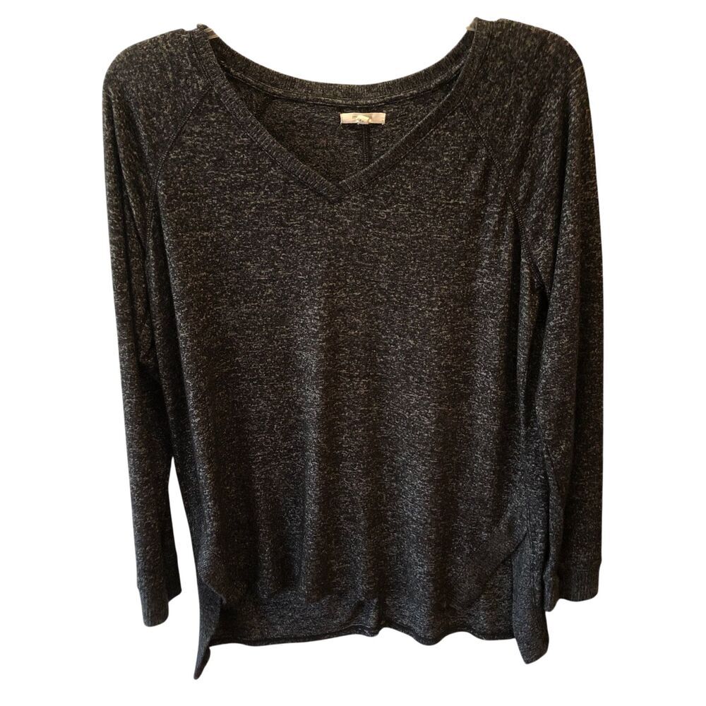 Maurices Womens Medium Marled Gray Long Sleeve V Neck Pullover Sweater Top Shirt